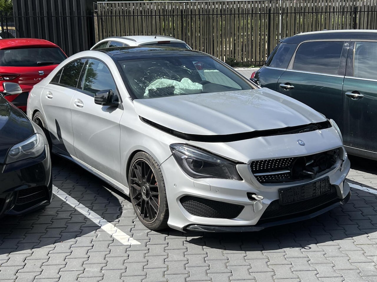 Mercedes-Benz CLA-Klasse - 200 CDI Prestige 200 CDI Prestige, SCHADE AUTO, WOK-STATUS, AMG-PAKKET, PANORAMADAK, LEDER/ALCANTARA AIRCO, - AutoWereld.nl