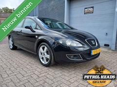 SEAT Leon - 2.0 Sport-up | APK 7-2027 | 17" LM Velgen | Clima & Cruise
