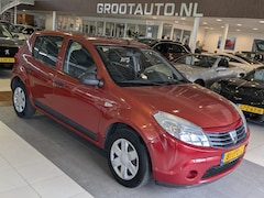 Dacia Sandero - 1.6 Ambiance Airco, Trekhaak, Stuurbekrachtiging