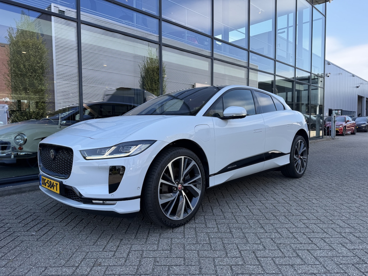 Jaguar I-PACE - EV400 HSE 90 kWh Pano-360-22"-Luchtvering - AutoWereld.nl