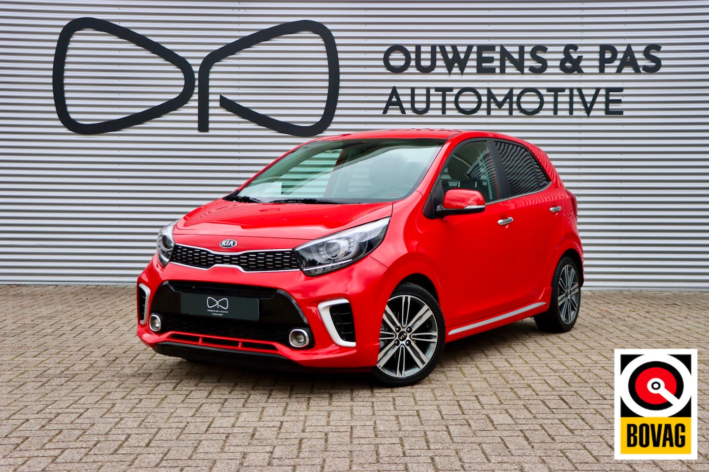 Kia Picanto - 1.2 CVVT GT-Line | AUTOMAAT | CARPLAY| STUURWIELVERW. | NAVIGATIE - AutoWereld.nl