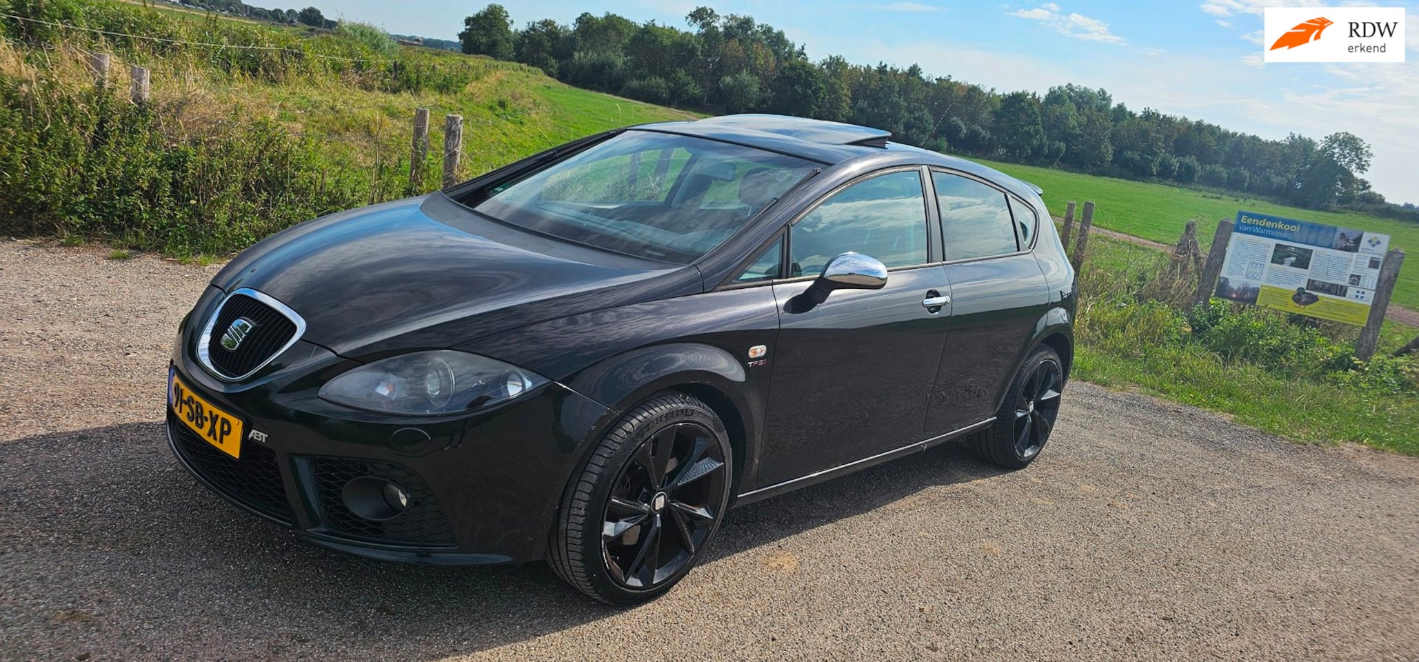 SEAT Leon - 2.0 TFSI Sport-up 2e eigenaar nl auto lage km stand - AutoWereld.nl