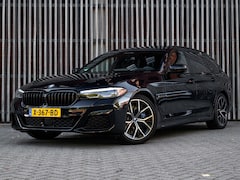 BMW 5-serie Touring - 530e High-Exe. M-Sport |Panorama|HUD|ACC|NappaLeder|DEALER ONDH.|360-cam|Trekhaak|Standkac