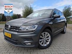 Volkswagen Tiguan - 1.4 TSI Comfortline Buniness I Pano I Virtual Cockpit I Camera I Trekhaak I Stoelvw. I Ada
