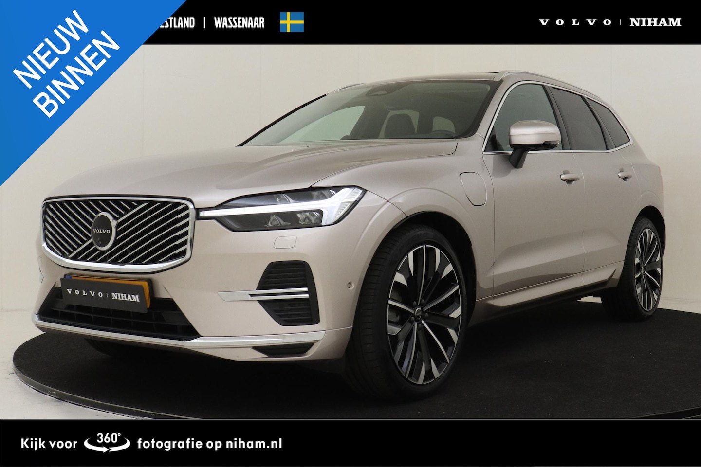 Volvo XC60 - II T8 PLUG-IN HYBRID AWD ULTRA BRIGHT EXECUTIVE ED. *FULL OPTIONS!* -PANO.DAK|BOWERS&WILKI - AutoWereld.nl
