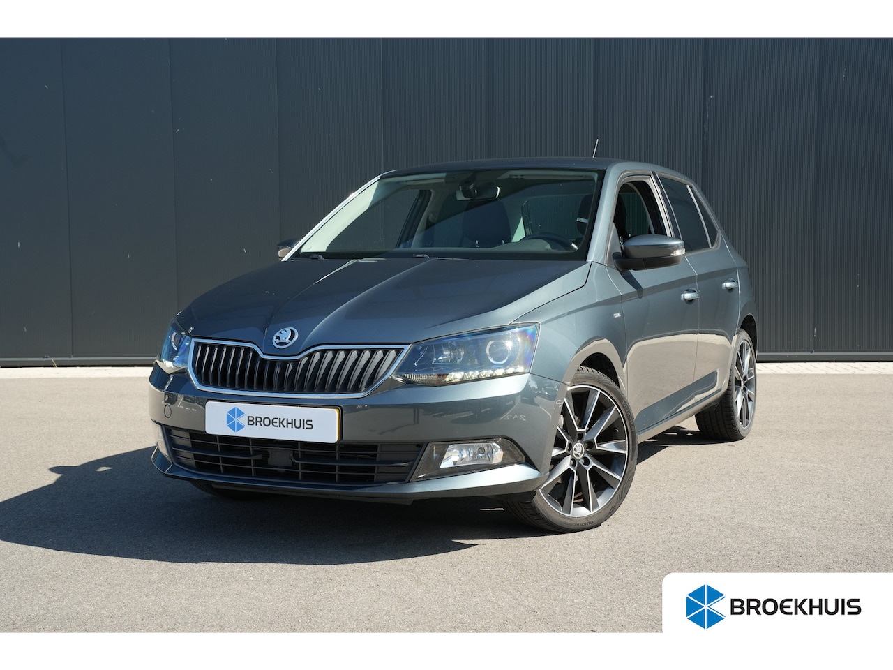 Skoda Fabia - 90pk 1.2 TSI Drive | Cruise control | Parkeersensoren achter | Trekhaak (vast) - AutoWereld.nl