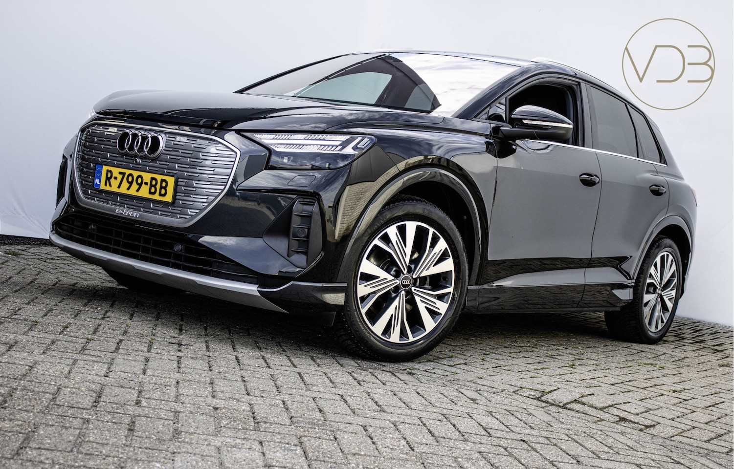Audi Q4 e-tron - 35 SOH 91,6% Advanced edition 55 kWh 2022 Origineel NL - AutoWereld.nl