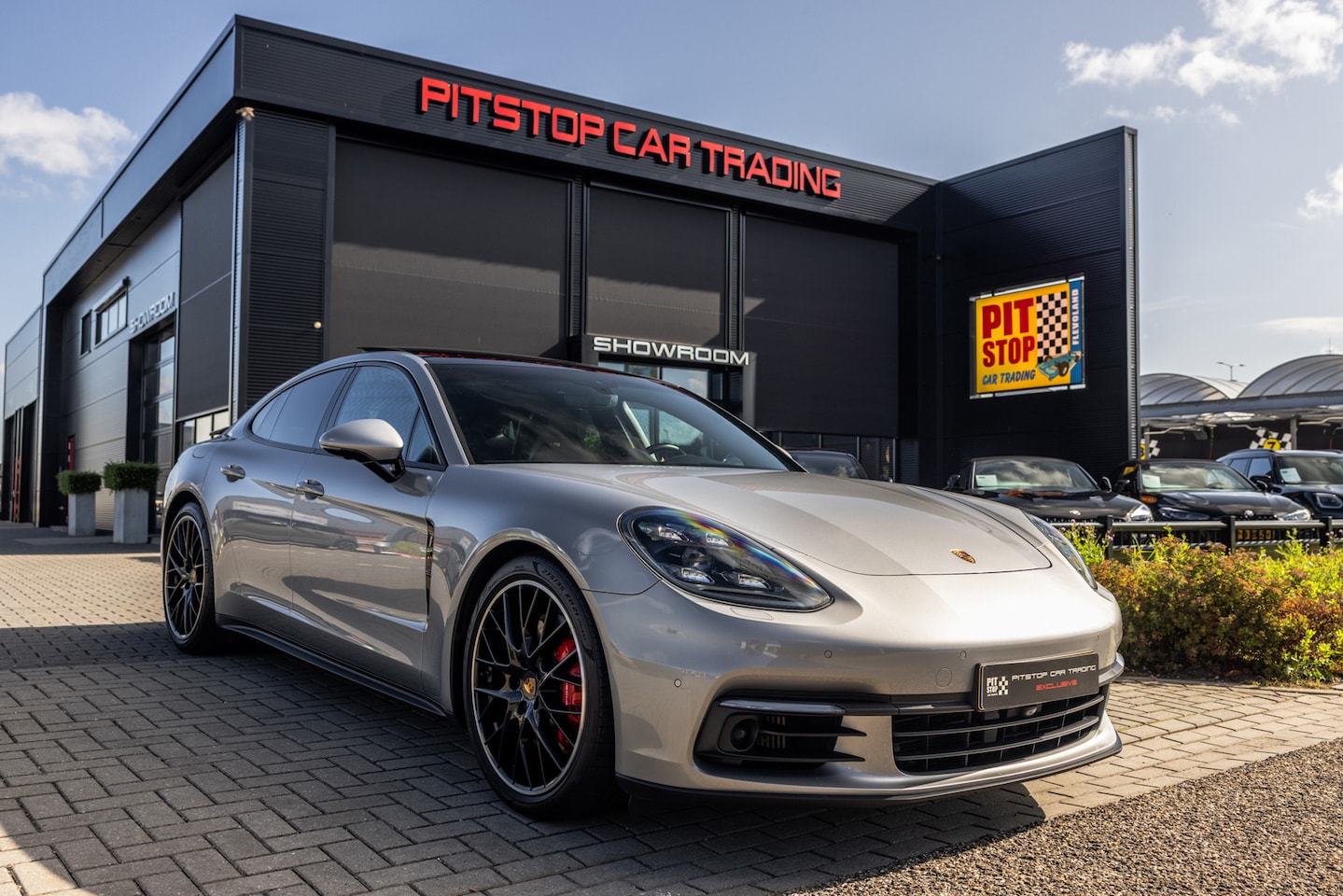 Porsche Panamera - 2.9 4 E-Hybrid 2.9 4 E-Hybrid, Sportuitlaat, Pano, Full option, Luchtvering! - AutoWereld.nl