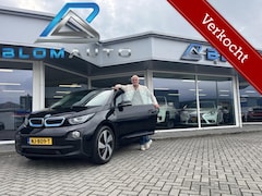 BMW i3 - 170PK 94Ah 33 kWh NL AUTO LED+GROOT SCHERM NAVI+PDC