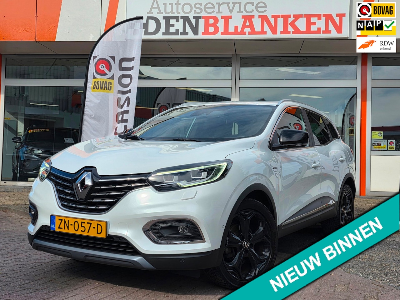 Renault Kadjar - 1.3 TCe Black Edition Automaat BJ.2019 / Navi / Clima / Half Leer / Led / 19"Lmv / Trekhaa - AutoWereld.nl