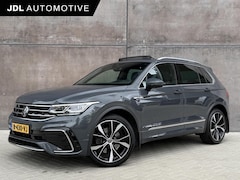 Volkswagen Tiguan - 2.0 TSI 4Motion DSG R-line | Trekhaak | HUD | Panoramadak | HUD | Leder | Adaptieve Cruise