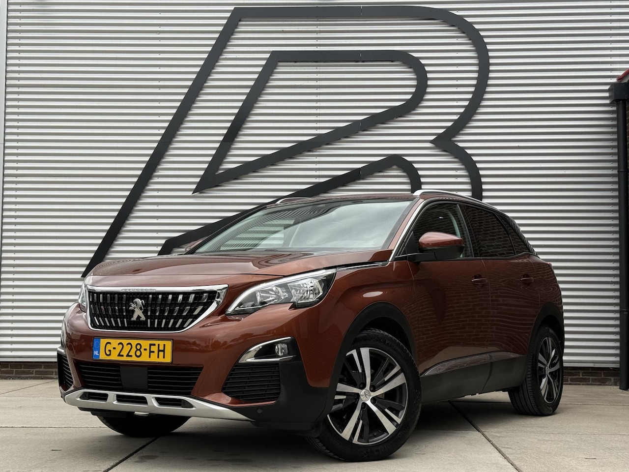 Peugeot 3008 - 1.2 PureTech Crossway 1e Eigenaar|Navi|Trekhaak|D-riem vv in 2024|i-Cockpit|Camera|Carplay - AutoWereld.nl