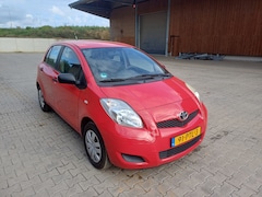 Toyota Yaris - 1.0 VVTi Acces