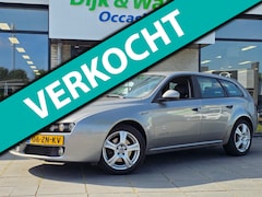 Alfa Romeo 159 Sportwagon - 1.8 mpi Distinctive – NAP – 140 PK – Airco – LM Velgen –