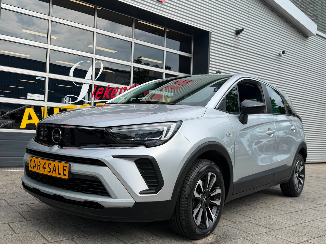 Opel Crossland - 1.2 Turbo Elegance 19.000KM - Navigatie / Apple CarPlay I Airco I LED I Comfort I Sport ve - AutoWereld.nl
