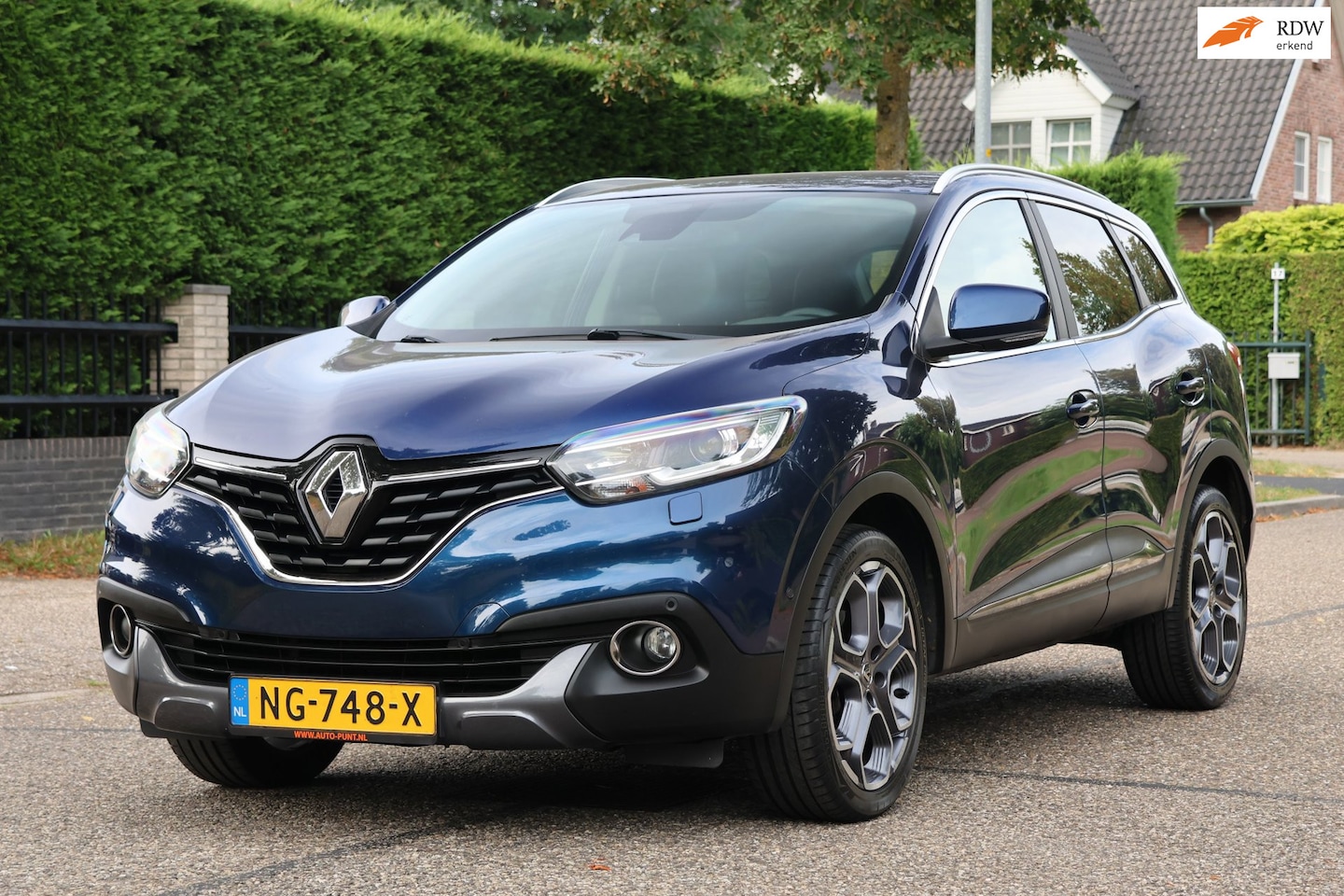 Renault Kadjar - 1.2 TCe Intens | NAVI | CLIMA | CRUISE | CAMERA | TREKHAAK | ZEER MOOIE GOED ONDERHOUDEN A - AutoWereld.nl