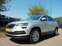 Skoda Karoq - 1.0 TSI Greentech 110pk Business Edition Panorama dak Apple Carplay