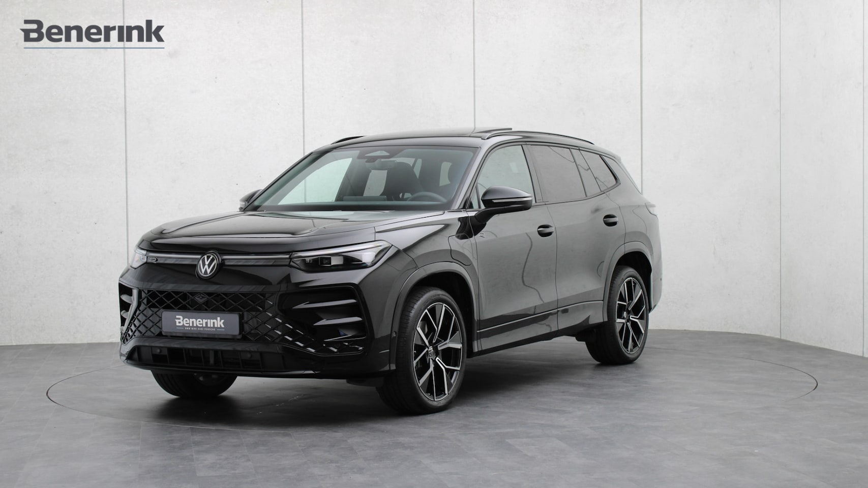 Volkswagen Tayron - 1.5 eHybrid 272 PK R-Line Edition | Massage | Head-up | Panoramadak | Black Style pakket - AutoWereld.nl