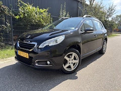 Peugeot 2008 - 1.2 PureTech Active / AUTOMAAT / NAVI / CRUISE / PANORAMADAK