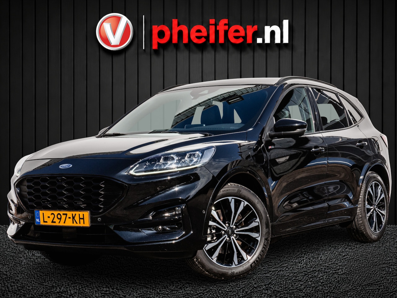 Ford Kuga - 2.5 PHEV 225pk ST-Line X Trekhaak/ B&O/ Camera/ Adapt. cruise/ Elek. achterklep/ Carplay - AutoWereld.nl