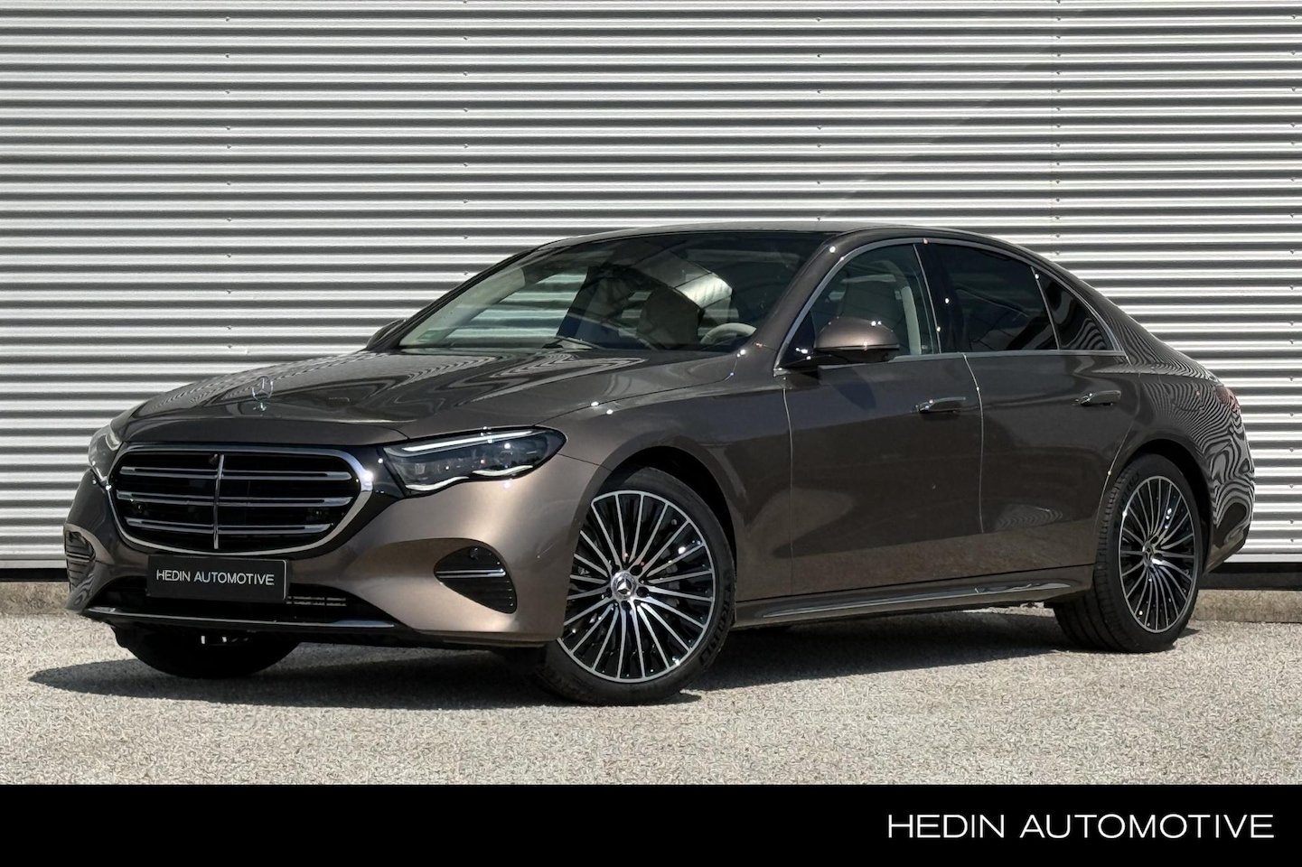 Mercedes-Benz E-klasse - Limousine 400 e 4MATIC Exclusive Line | Premium Plus Pakket | Winterpakket | Burmester 4D - AutoWereld.nl