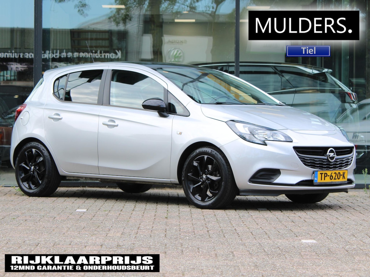 Opel Corsa - 1.4 Black Edition | Navi / Cruise / Airco - AutoWereld.nl
