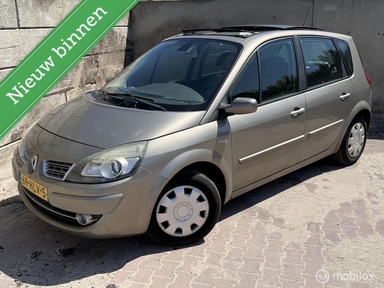 Renault Scénic - 1.6-16V Business Line export - AutoWereld.nl
