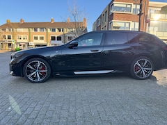 BMW 5-serie Touring - 530e M Sport Edition Trekhaak-Winterwielen