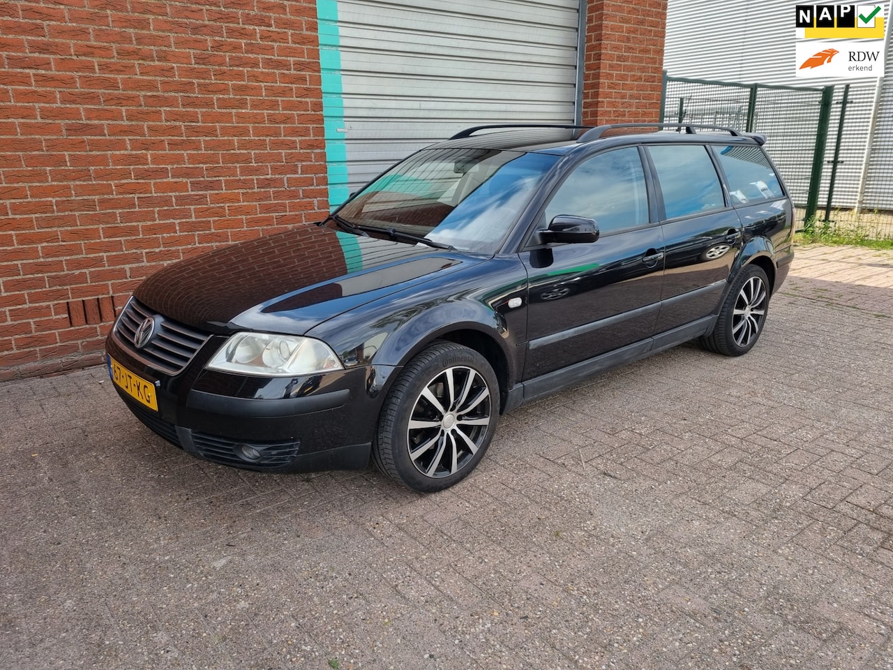 Volkswagen Passat Variant - 2.0 85kw Airco! Bj:2002 NAP! - AutoWereld.nl