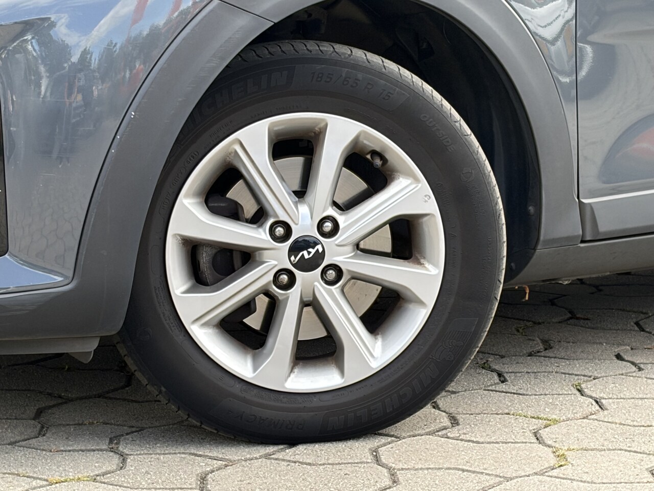 Kia Stonic - 1.0 T-GDi MHEV DynamicLine | Trekhaak | Camera | Carplay | Rijklaar met beurt & garantie! - AutoWereld.nl