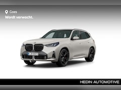 BMW X3 - 30e xDrive | M Sportpakket Pro | Stuurwielrand Verwarmd | Trekhaak | Panoramadak | Driving