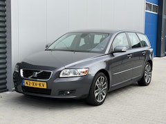 Volvo V50 - 2.4 Momentum - Erg netjes - Goed onderhouden - NAP