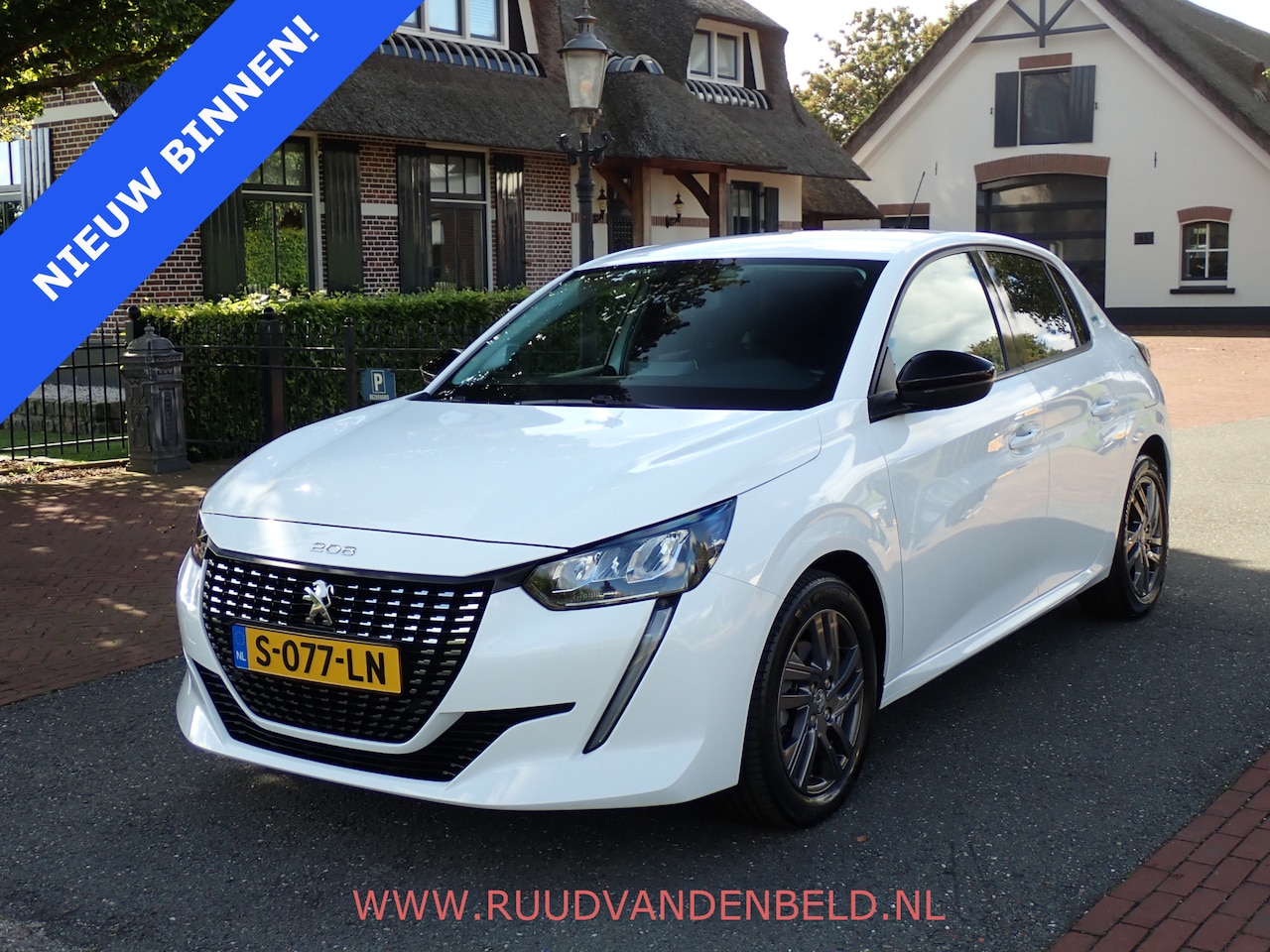 Peugeot 208 - 1.2 STYLE ACHTERSPOILER + GETINTE RAMEN / CRUISE / TREKHAAK / CARPLAY - AutoWereld.nl