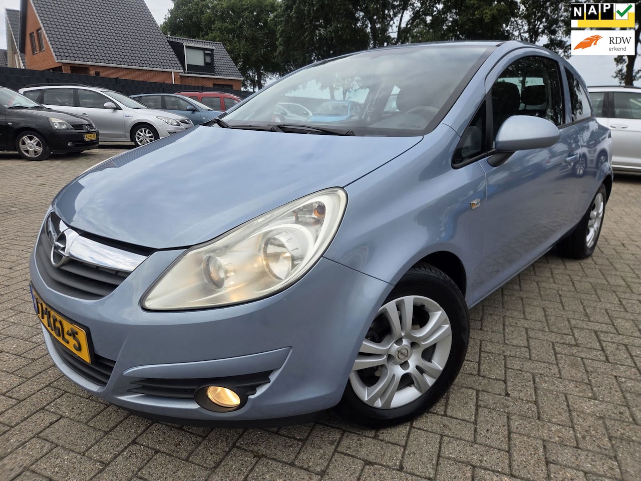 Opel Corsa - 1.4-16V White Edition 2009. Airco/Cruise/lichtmetaal etc.. APK 01-2027 - AutoWereld.nl