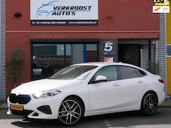 BMW 2-serie Gran Coupé - 218i Introduction Edition. stoel/stuur verwarming. trekhaak. camera