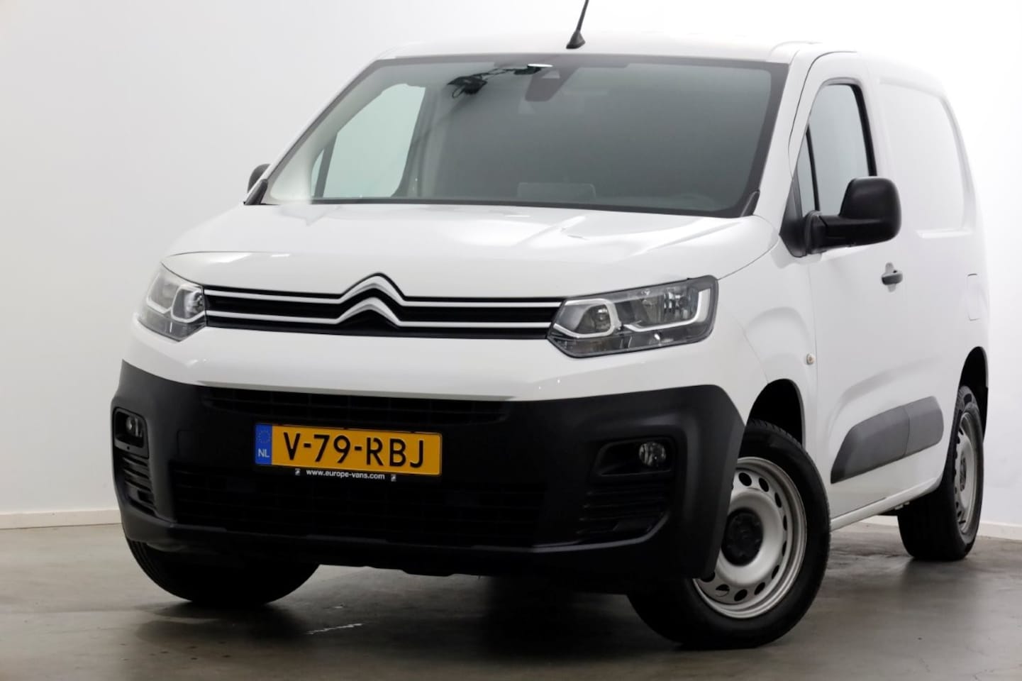 Citroën Berlingo - 1.2 PureTech 110pk Benzine Automaat Airco/Navi/3Pers. 12-2021 - AutoWereld.nl