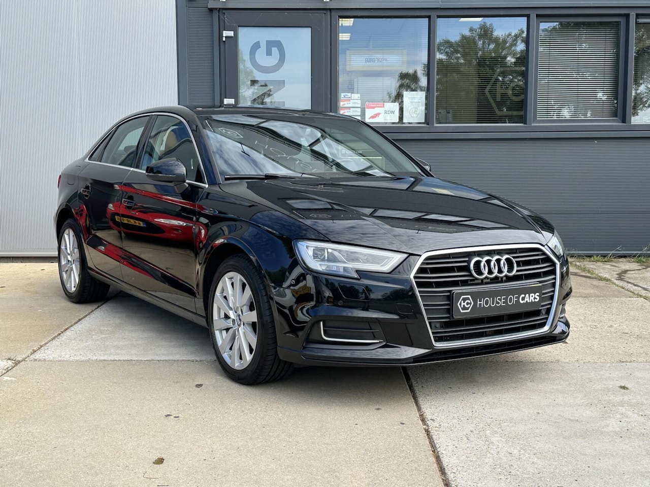 Audi A3 Limousine - 1.0 TFSI Design Pro Line Plus Virtual NAP - AutoWereld.nl