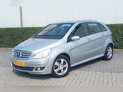 Mercedes-Benz B-klasse - 1.7 B180 5DRS BLUE-EFFICIENCY