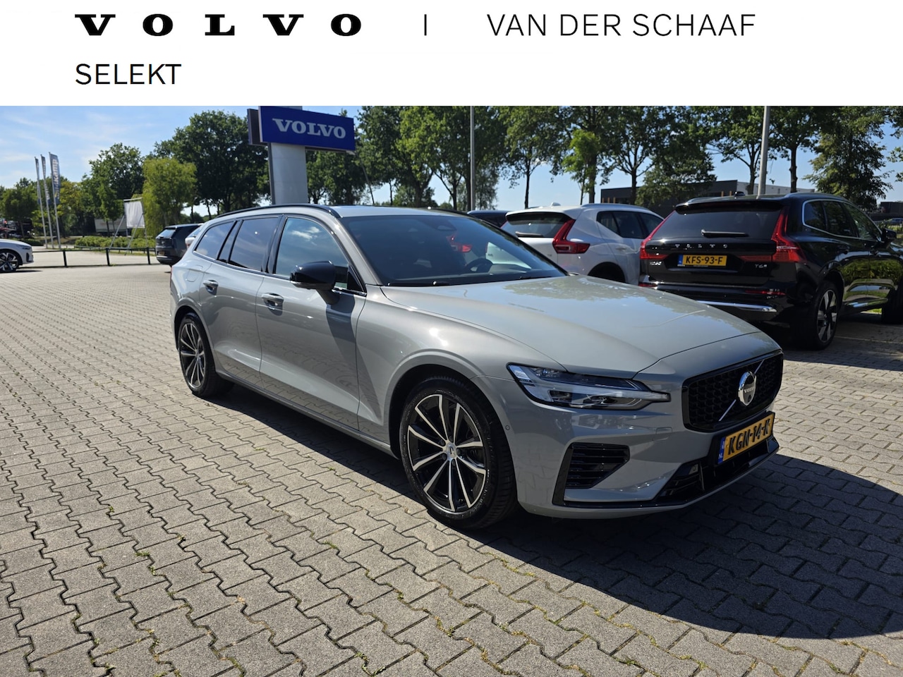 Volvo V60 - 2.0 T8 Plug-in hybrid AWD Plus Dark - AutoWereld.nl