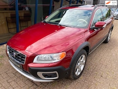 Volvo XC70 - 3.2 Summum AWD Automaat LEER / SUNROOF / NAVI