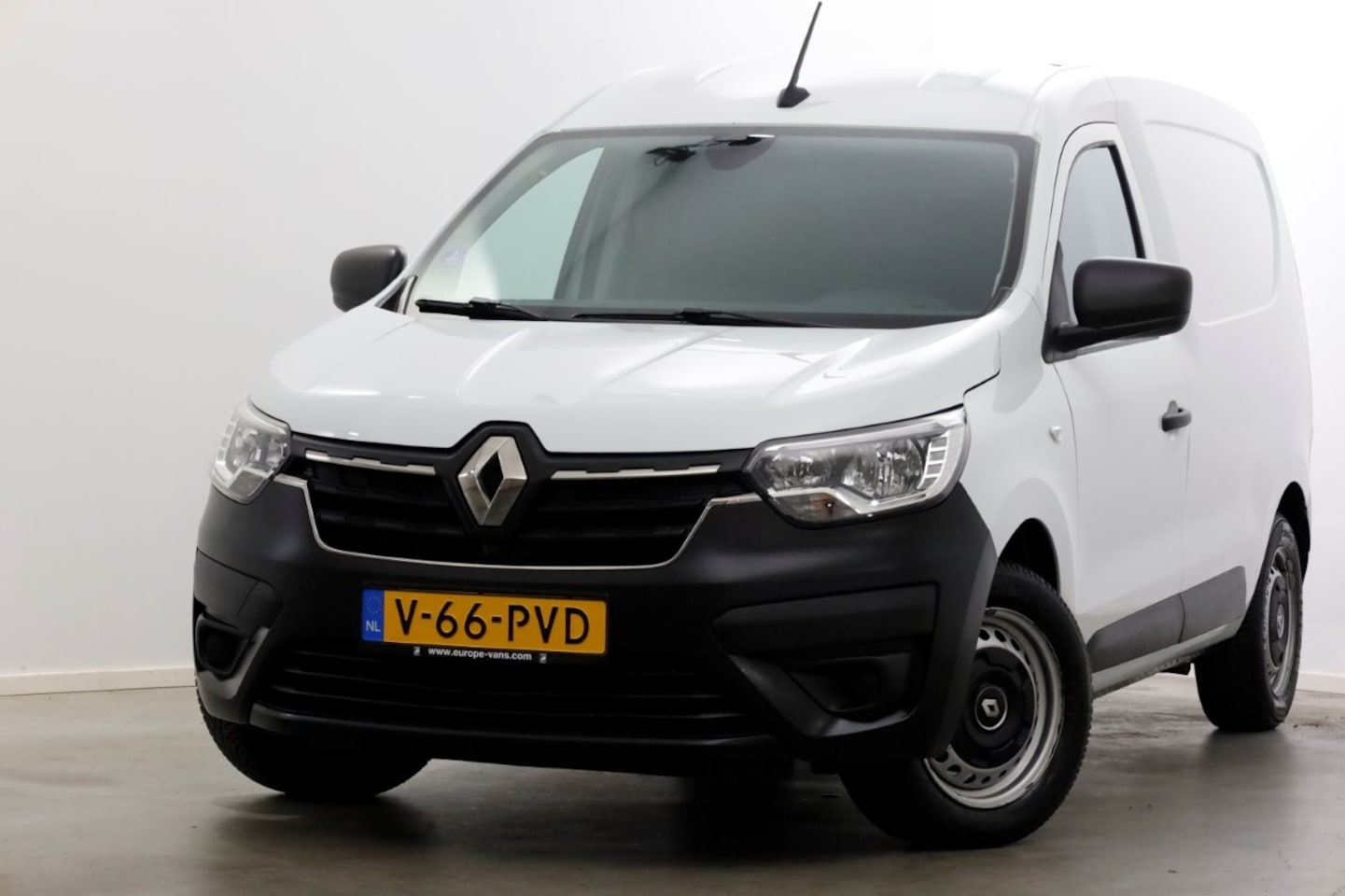 Renault Express - 1.3 TCe 100pk Benzine Comfort Airco/Navi/Cruise Control 11-2022 - AutoWereld.nl