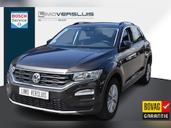 Volkswagen T-Roc - 1.5 TSI Style Automaat | Carplay Navigatie | ACC | PDC | 12 mnd BOVAG garantie | Whatsapp
