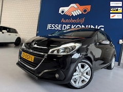 Peugeot 208 - 1.2 PureTech Signature / bj.2019 / kleur: zwart/ navigatie/airco/sportvelgen/nieuwe distri