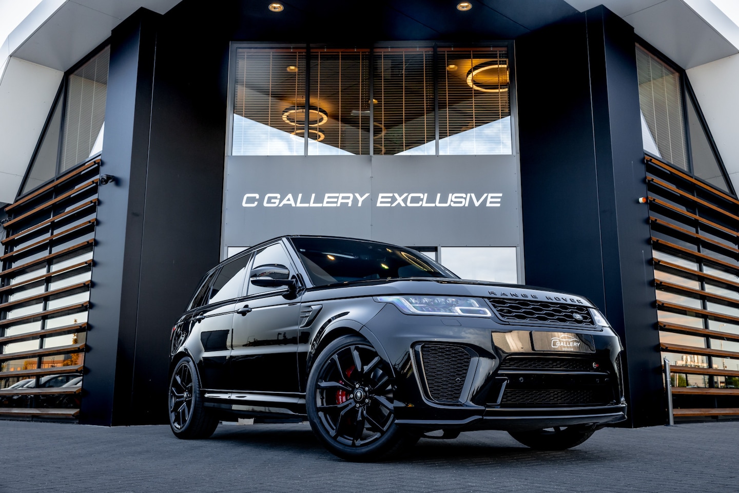 Land Rover Range Rover Sport - 5.0 V8 SC SVR - Panorama | Carbon | Meridian | Stoelkoeling | Memory - AutoWereld.nl