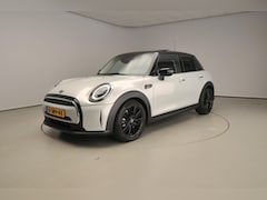 MINI 5-Deurs - Cooper | Comfort Access | Panoramadak | Cruise Control | Parkeersensoren | Head-Up | Parke