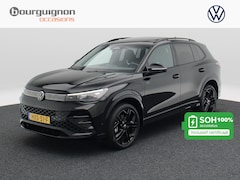 Volkswagen Tiguan - 1.5 204 Pk eHybrid R-Line | Black Style | Panoramadak | Adaptive Cruise | Trekhaak | Massa
