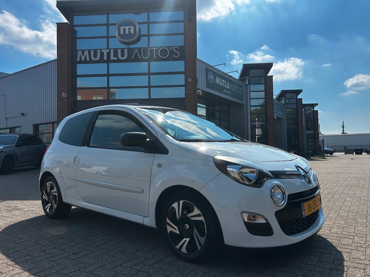 Renault Twingo - 1.2 16V Dynamique PANO CLIMATE CRUISE NAP - AutoWereld.nl