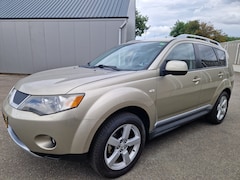 Mitsubishi Outlander - 2.4 Intense+ Special Edition