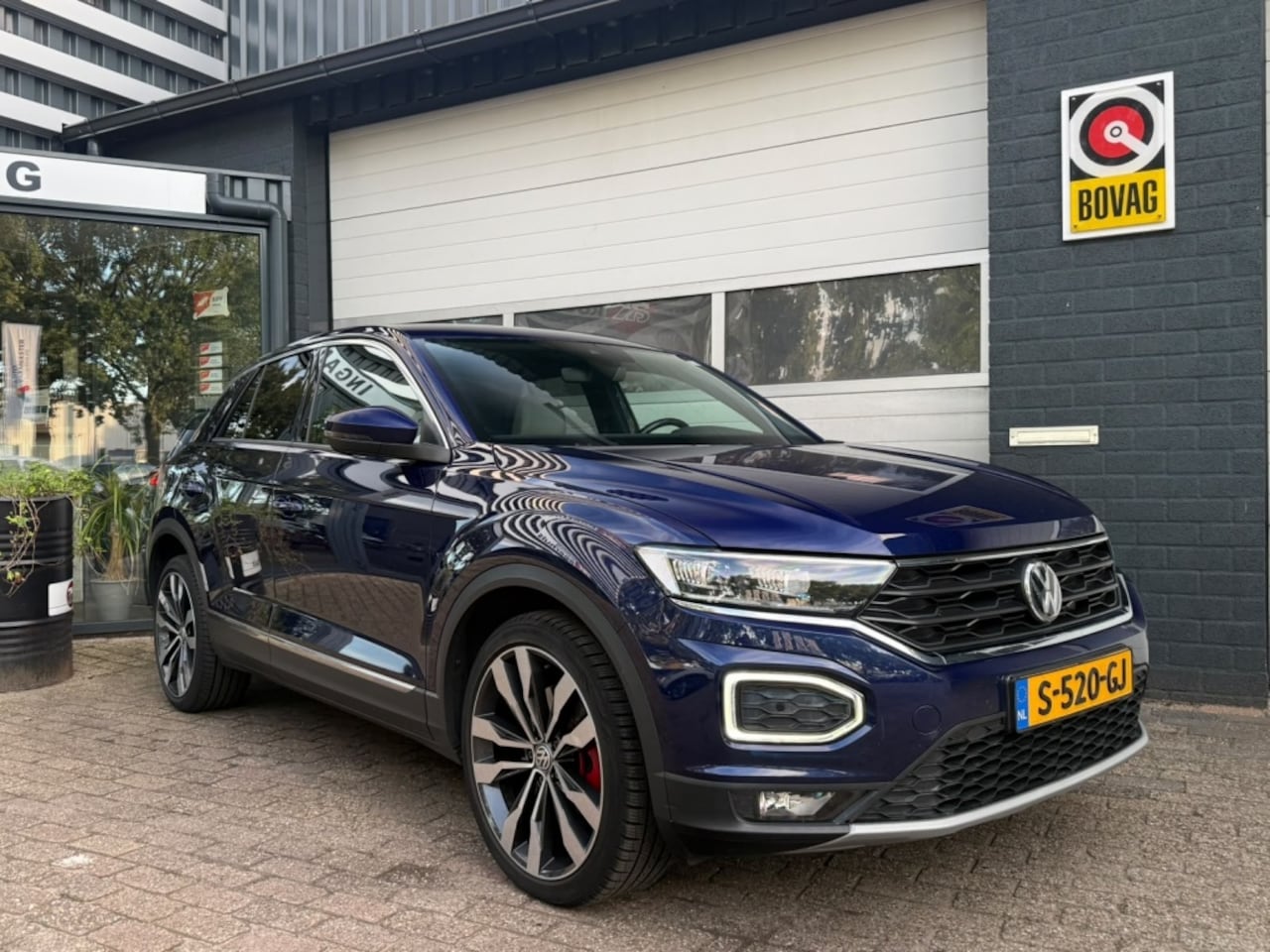 Volkswagen T-Roc - 2.0 TSI 190 PK 4Motion Sport/Leer/Camera/Carplay/android - AutoWereld.nl
