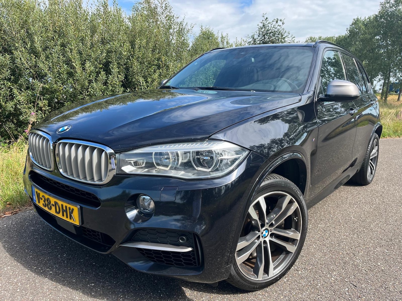 BMW X5 - M50D 3,0 D AUT | 2-ZITS | GR. KENTEKEN | BTW - AutoWereld.nl